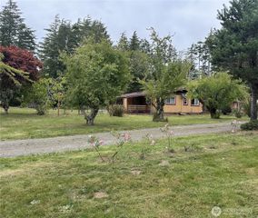 2915 217th St, Ocean Park, WA 98640