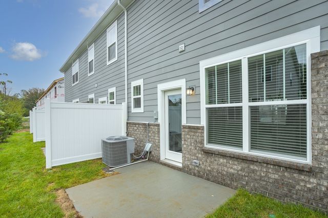 1767 Frodo Way, Murfreesboro, TN 37128