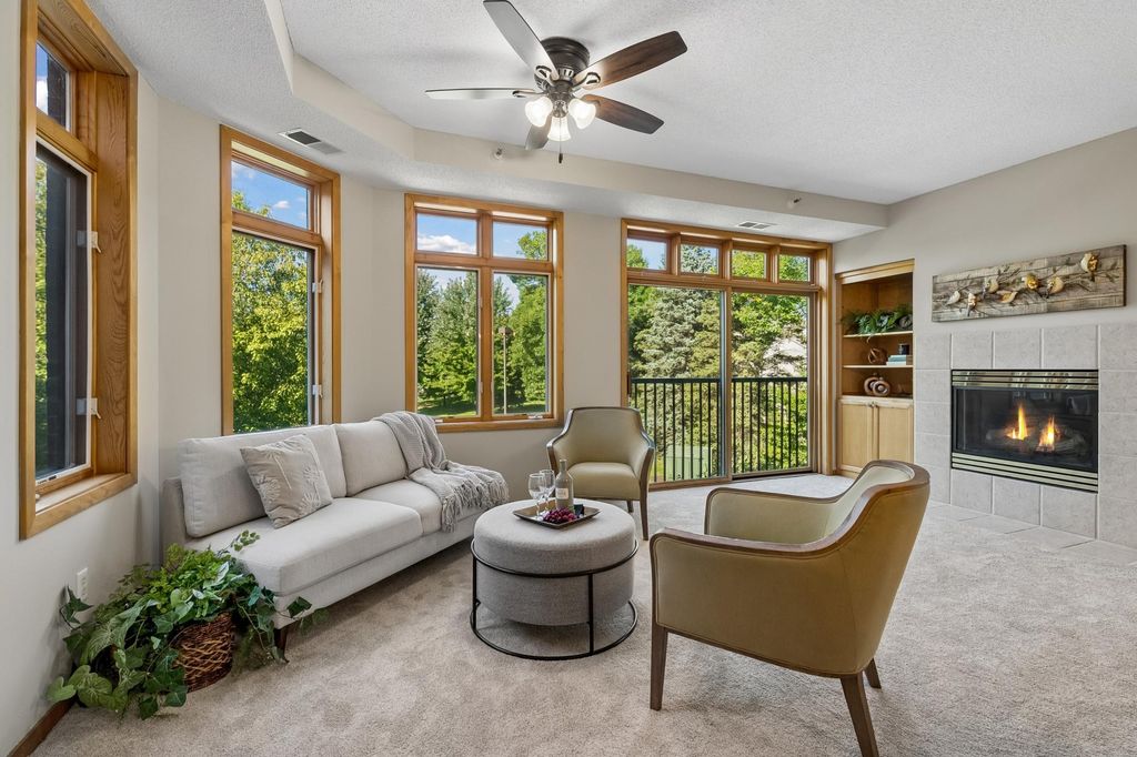 5555 Dewey Hill Road 202, Edina, MN 55439 — photo 4