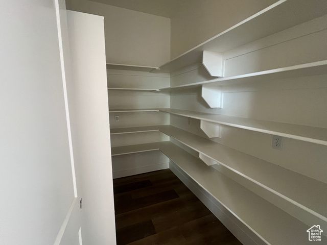 4832 W 2820 S, Hurricane, UT 84737