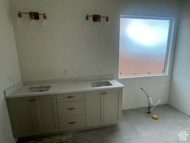 4832 W 2820 S, Hurricane, UT 84737