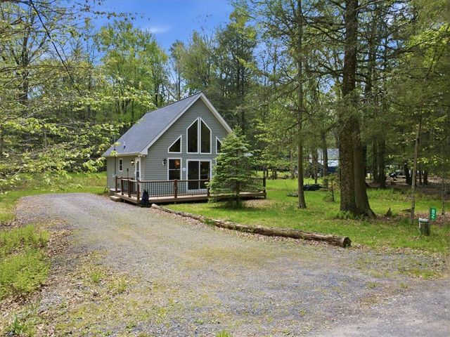 82 Timberlane Drive, Kidder Twp, PA 18210