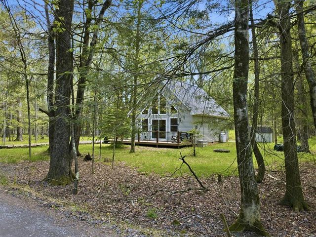 82 Timberlane Drive, Kidder Twp, PA 18210