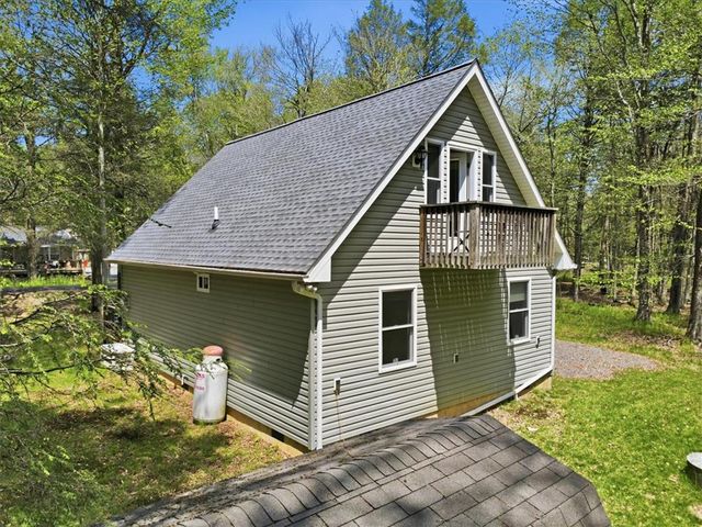 82 Timberlane Drive, Kidder Twp, PA 18210