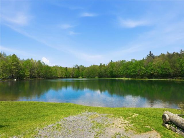 82 Timberlane Drive, Kidder Twp, PA 18210