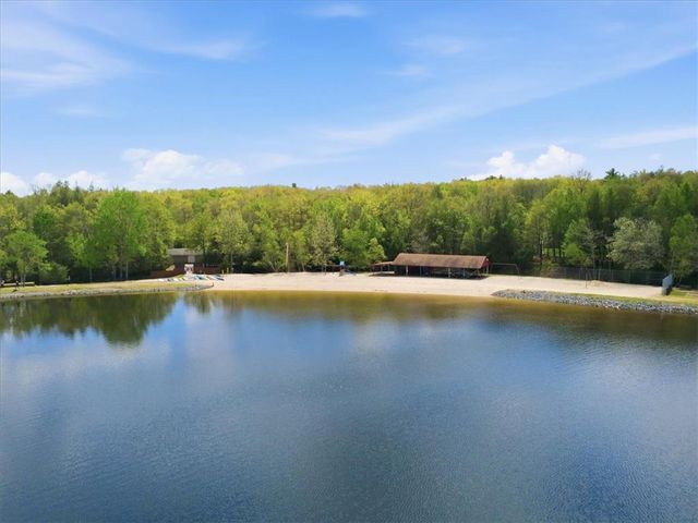 82 Timberlane Drive, Kidder Twp, PA 18210