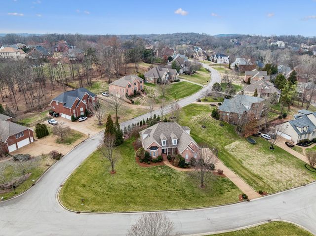 330 Fountainbrooke Dr, Brentwood, TN 37027