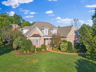 330 Fountainbrooke Dr, Brentwood, TN 37027
