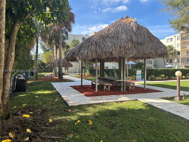 14250 SW 62nd St 520, Miami, FL 33183