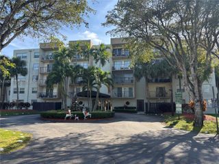 14250 SW 62nd St 520, Miami, FL 33183