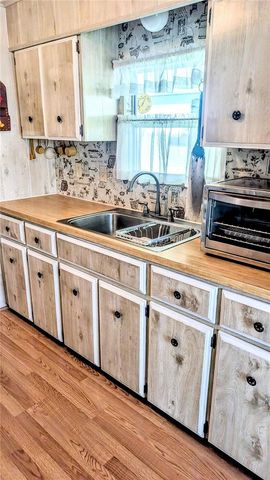 39820 US HIGHWAY 19 N 199, Tarpon Springs, FL 34689