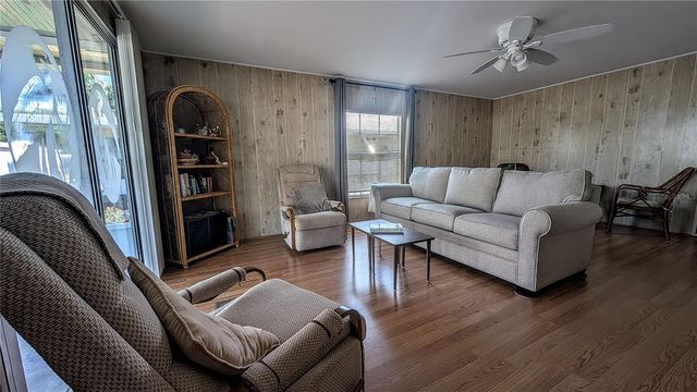 39820 US HIGHWAY 19 N 199, Tarpon Springs, FL 34689