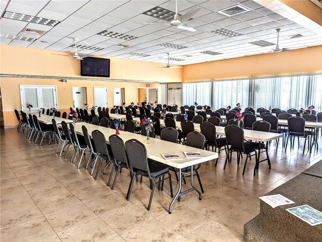 39820 US HIGHWAY 19 N 199, Tarpon Springs, FL 34689