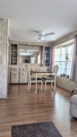39820 US HIGHWAY 19 N 199, Tarpon Springs, FL 34689