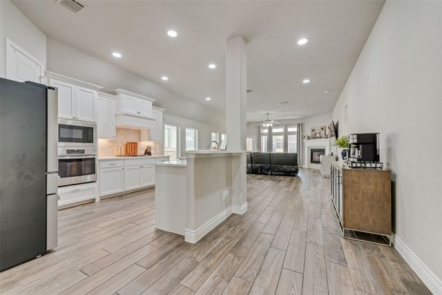 961 Canterbury Lane, Forney, TX 75126