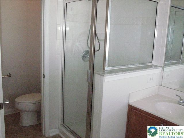 8531 Putnam Court, Upper Macungie Twp, PA 18031