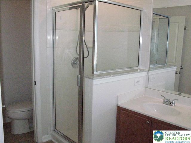 8531 Putnam Court, Upper Macungie Twp, PA 18031