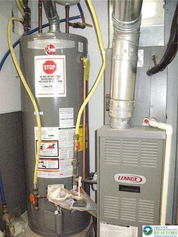 8531 Putnam Court, Upper Macungie Twp, PA 18031