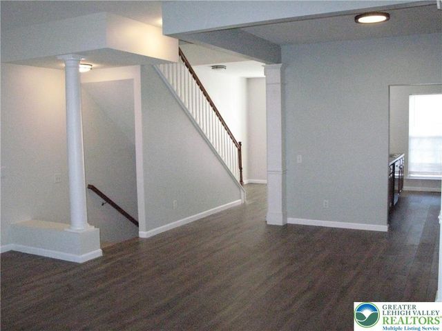 8531 Putnam Court, Upper Macungie Twp, PA 18031