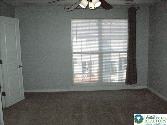 8531 Putnam Court, Upper Macungie Twp, PA 18031