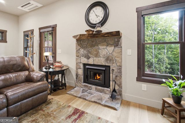 3014 Oakey Mountain Road, Clarkesville, GA 30523