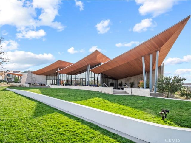 27129 Valley Oak, Valencia, CA 91381