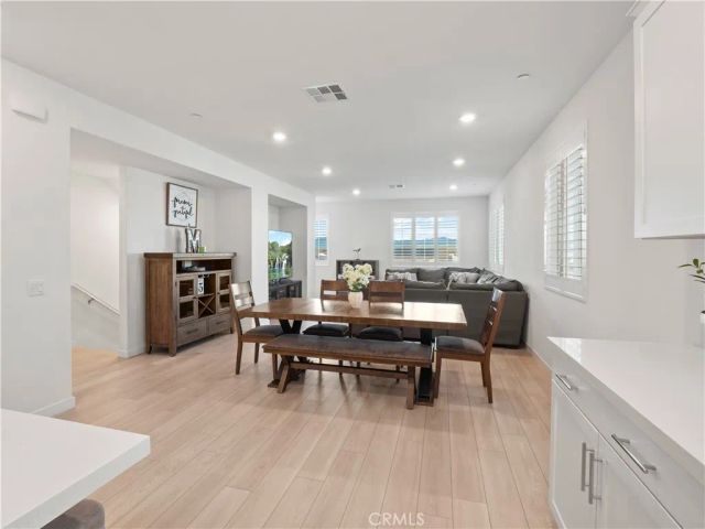 27129 Valley Oak, Valencia, CA 91381