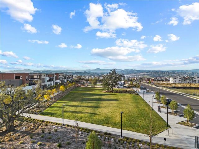 27129 Valley Oak, Valencia, CA 91381