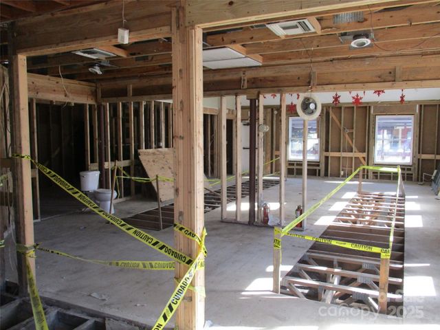 5 Boston Way, Asheville, NC 28803