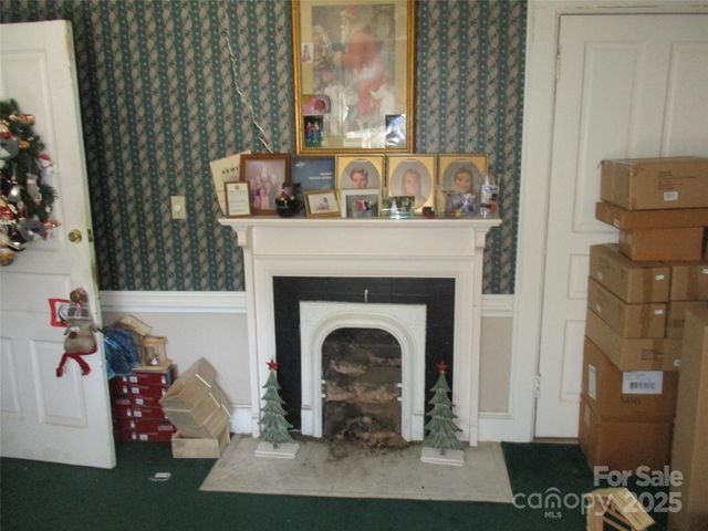 5 Boston Way, Asheville, NC 28803