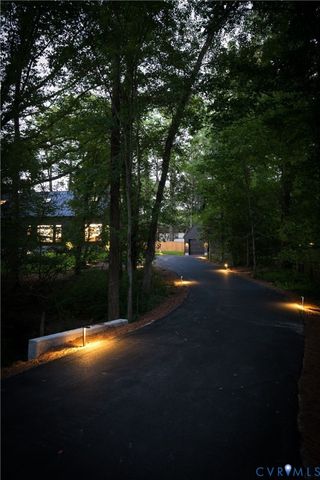 7438 Cherokee Rd, Richmond, VA 23225