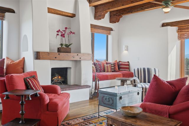 327 Tano Road, Santa Fe, NM 87506