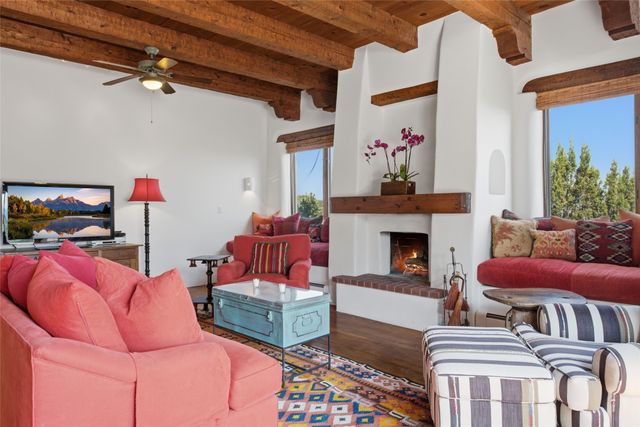 327 Tano Road, Santa Fe, NM 87506