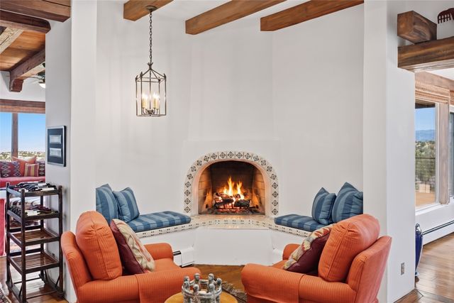 327 Tano Road, Santa Fe, NM 87506