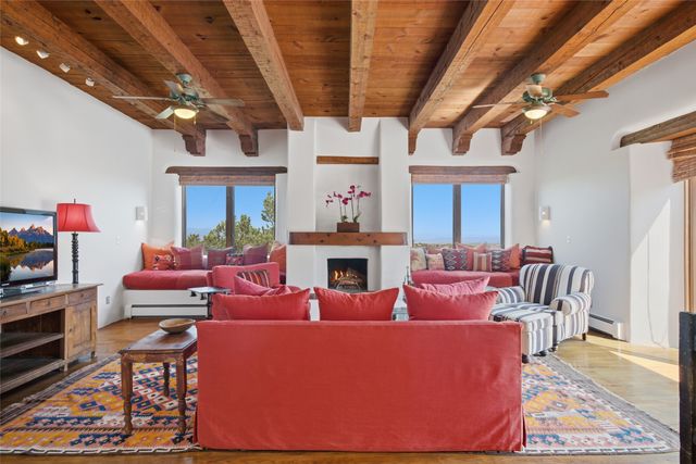 327 Tano Road, Santa Fe, NM 87506
