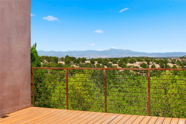 327 Tano Road, Santa Fe, NM 87506