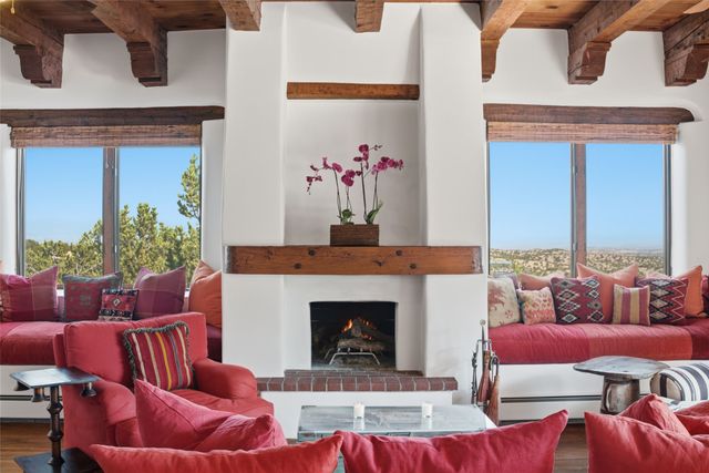 327 Tano Road, Santa Fe, NM 87506