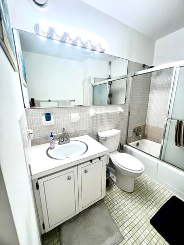 2151 NE 68th Street 227, Fort Lauderdale, FL 33308