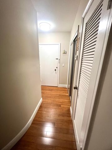 2151 NE 68th Street 227, Fort Lauderdale, FL 33308