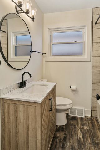 7021 W 64th Street, Chicago, IL 60638