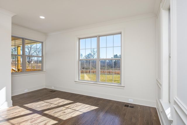 1758 River Breeze Drive, Soddy Daisy, TN 37379