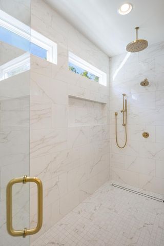 1758 River Breeze Drive, Soddy Daisy, TN 37379