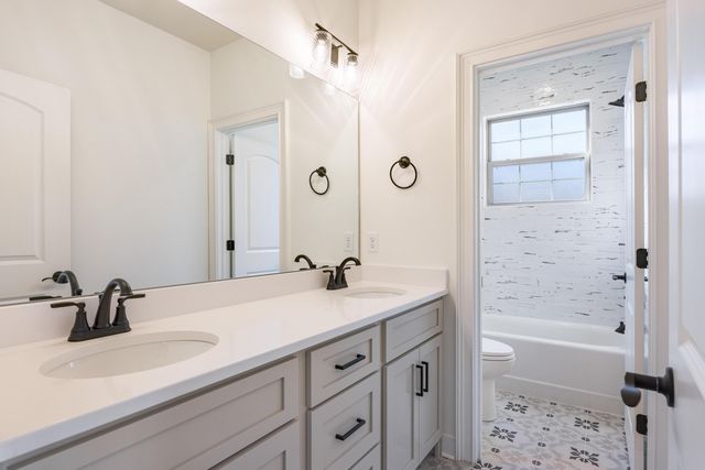 1758 River Breeze Drive, Soddy Daisy, TN 37379