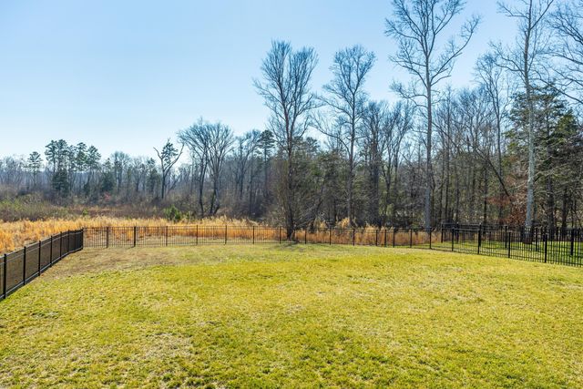 1758 River Breeze Drive, Soddy Daisy, TN 37379