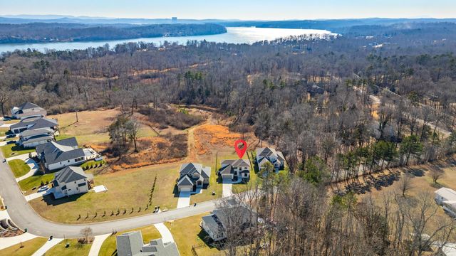 1758 River Breeze Drive, Soddy Daisy, TN 37379