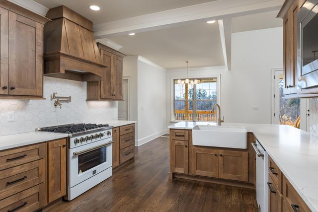 1758 River Breeze Drive, Soddy Daisy, TN 37379