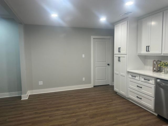 21 Crestwood Drive, Cabot, AR 72023