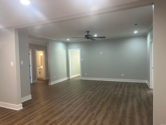 21 Crestwood Drive, Cabot, AR 72023