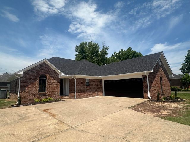 21 Crestwood Drive, Cabot, AR 72023