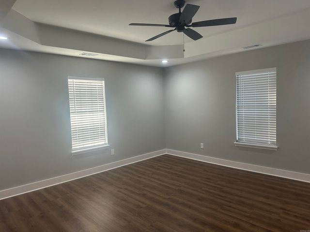 21 Crestwood Drive, Cabot, AR 72023